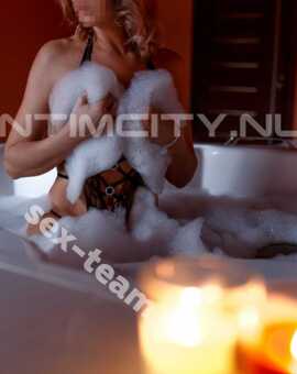 Массаж: Саша